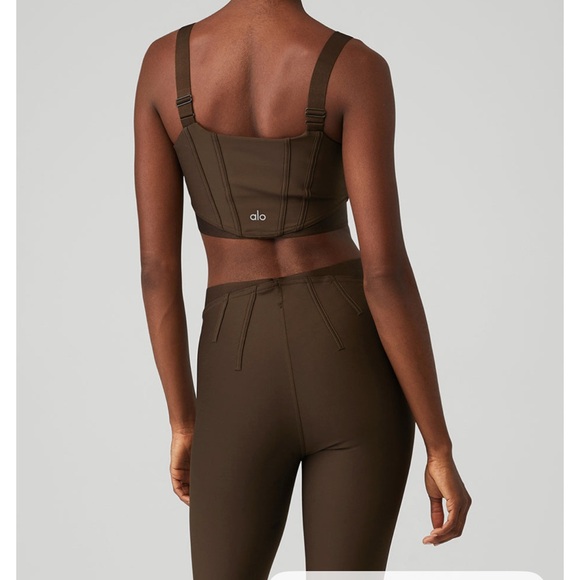 Alo airlift corset legging and bra set - Picture 4 of 8